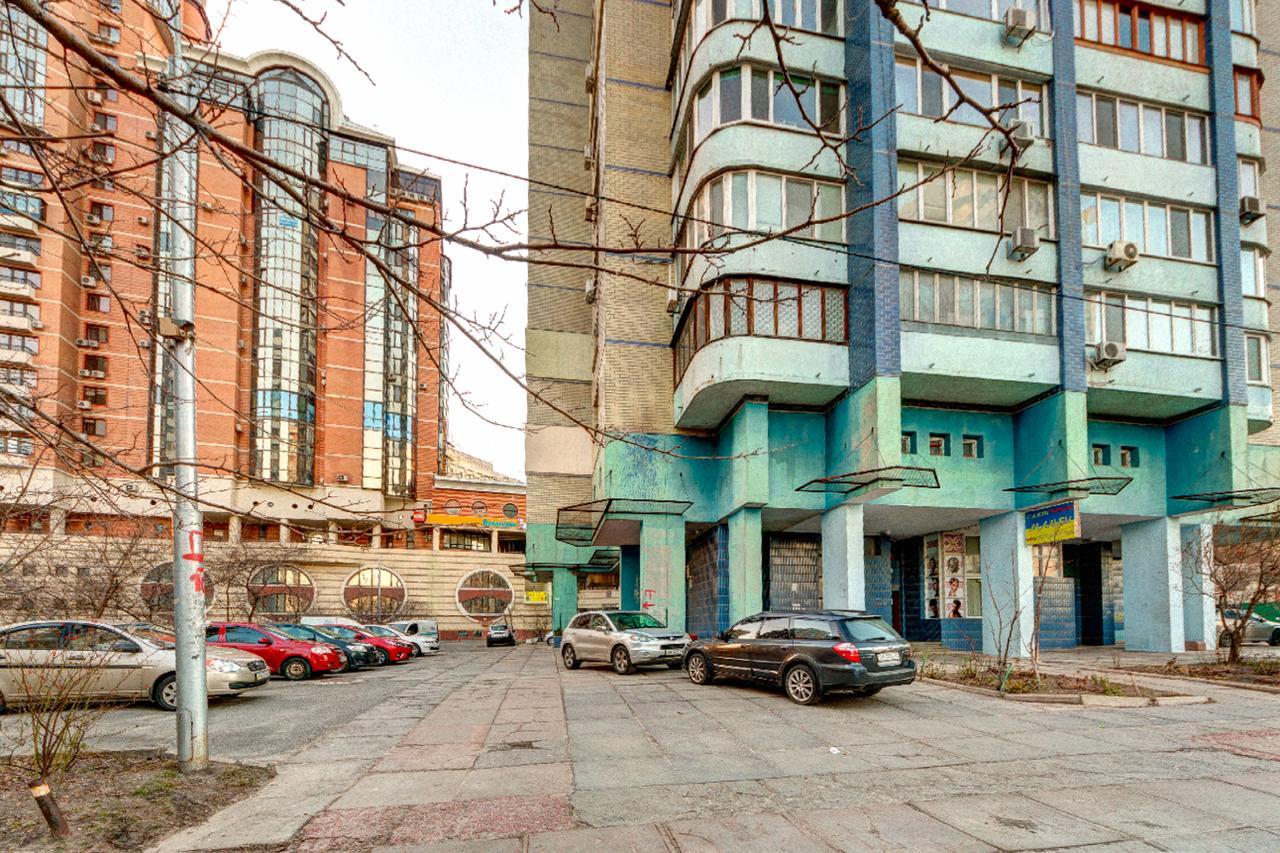 Dikat Hostel Kyiv Exterior photo